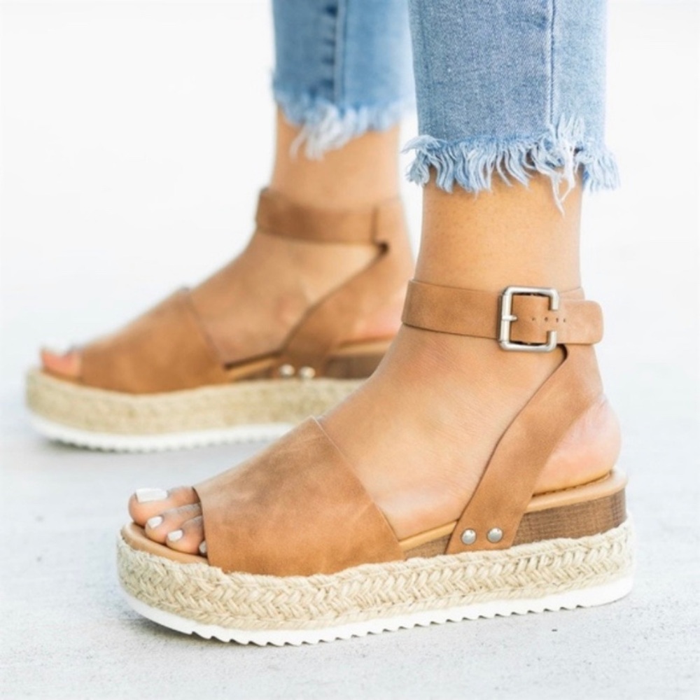 ❤️Cute Espadrille Wedge Shoes❤️ - Picture 2 of 5